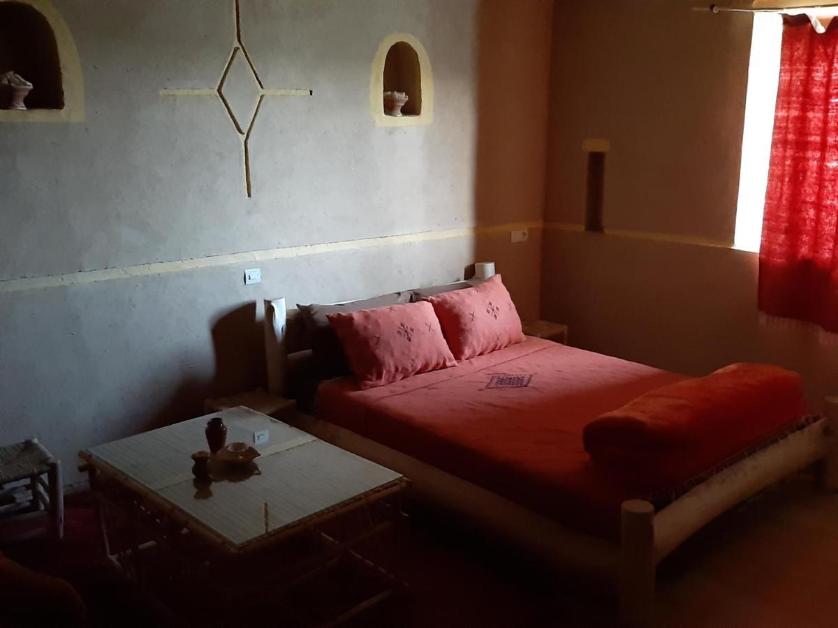 فندق Kasbah Izoran مدلة المظهر الخارجي الصورة