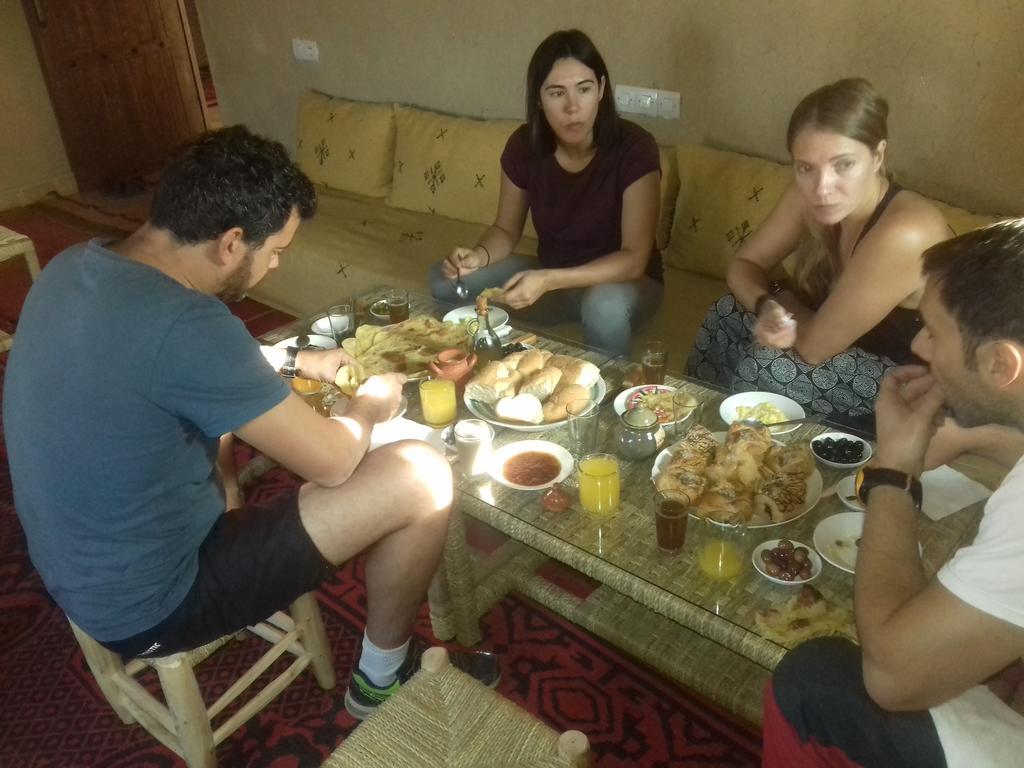 فندق Kasbah Izoran مدلة المظهر الخارجي الصورة