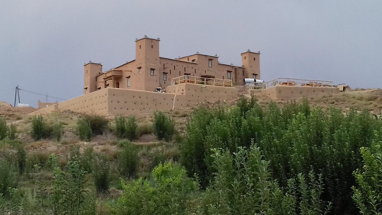 فندق Kasbah Izoran مدلة المظهر الخارجي الصورة