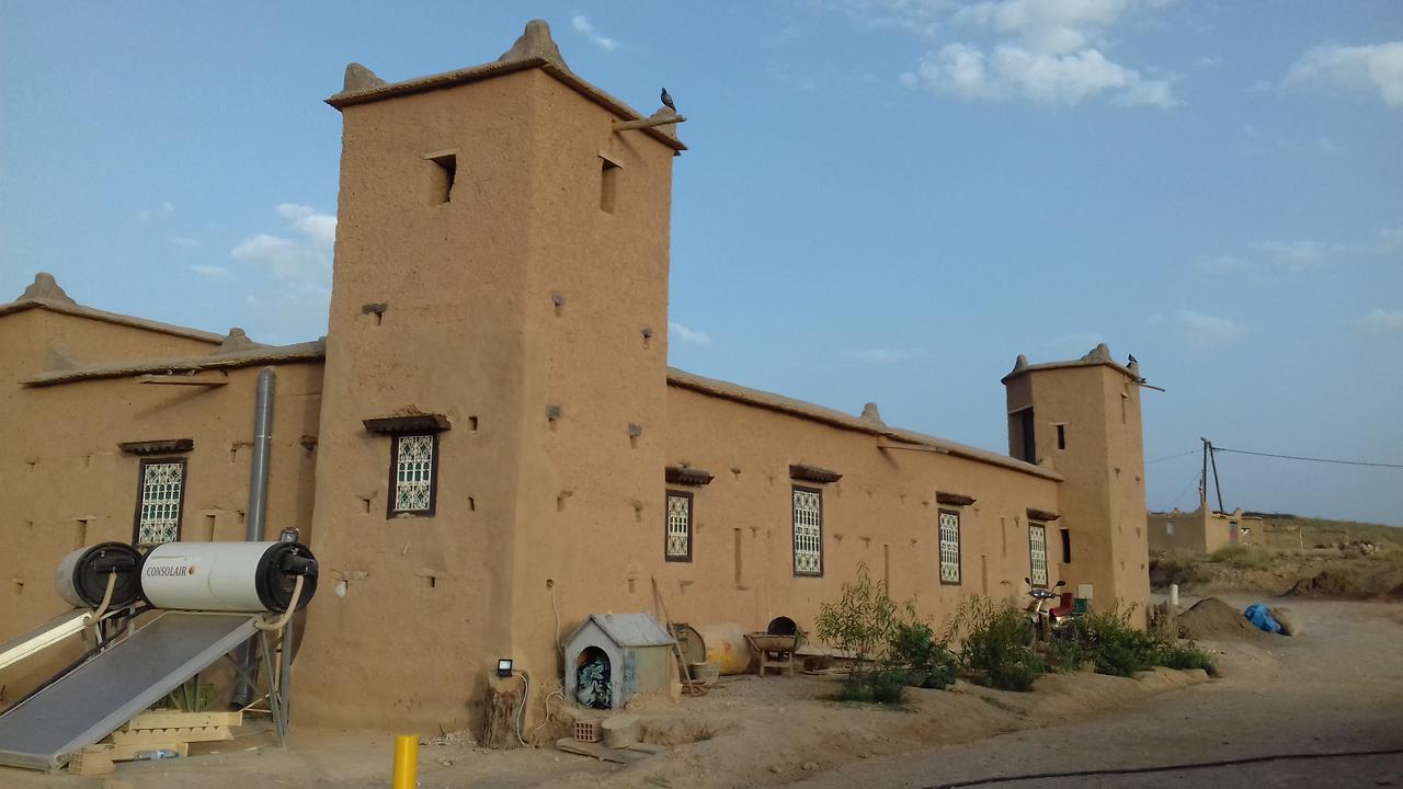 فندق Kasbah Izoran مدلة المظهر الخارجي الصورة