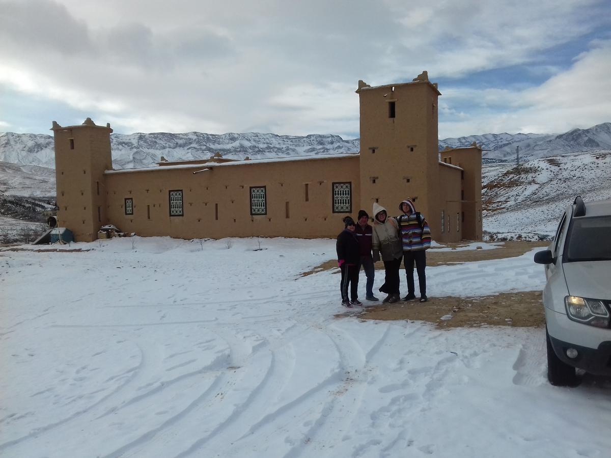 فندق Kasbah Izoran مدلة المظهر الخارجي الصورة